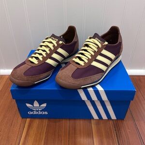 adidas Originals Women’s SL72 OG Sneakers, Size 6